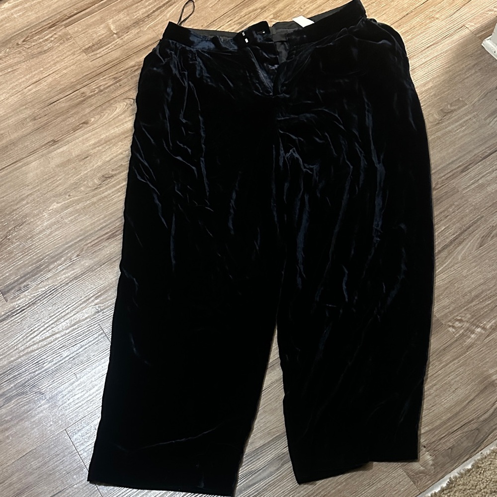 Banana Republic Men's Elegant Black Velvet Pants